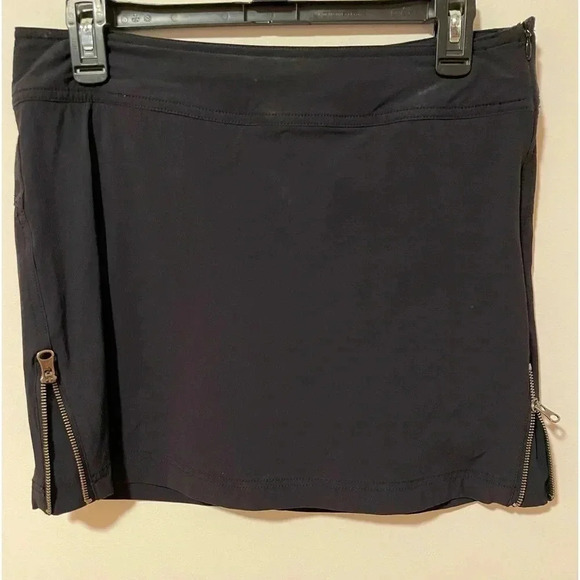 Athleta Skort Women’s 4 - Picture 1 of 11